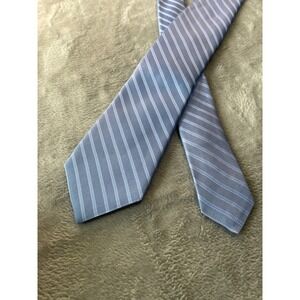 MICHAEL KORS Men's Necktie, Blue Striped‎ 100% Silk Made in USA
